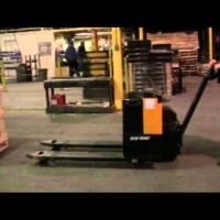 XPT45 Electric Pallet Truck from Blue Giant